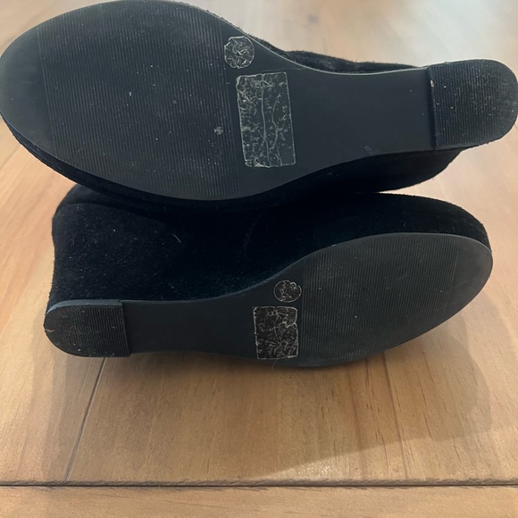 Black suede ankle boots, lace up, Sole Society, size 7 - Picture 3 of 5